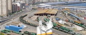 10-05-2016 El puerto de La Coruña se queda sin conexión ferroviaria para mover contenedores