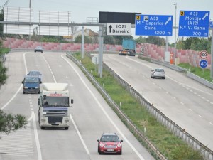 07-06-2016 Portugal baja el precio del gasóleo a los camiones en zonas fronterizas con España