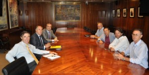 14-09-2016-ccoo-se-reune-con-responsables-de-puertos-del-estado-para-abordar-la-crisis-de-hanjin
