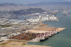19-10-2016-el-trafico-de-contenedores-del-puerto-de-barcelona-acumula-el-mayor-crecimiento-del-ano-con-un-incremento-del-16