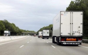 06-02-2017 Varias CCAA piden a Fomento que obligue a los camiones a circular por las autopistas