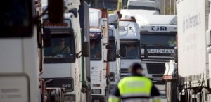 20-02-2017 Los transportistas reclaman 2.500 millones al cártel de camiones