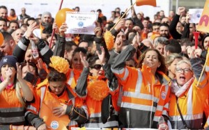 09-03-2017 Los estibadores desconvocan otros tres días de huelga