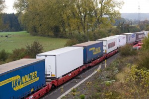 14-03-2017 AUTOPISTA FERROVIARIA