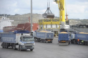 20-04-2017 PuertodeACoruaPuertoExterior2